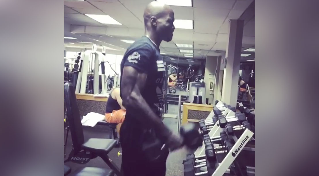 Retired NFL Star Chad Johnson Stays Active With The Weights at 39 Years