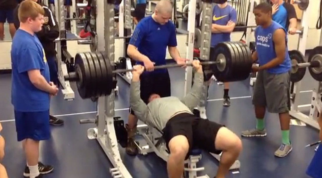High School Student Braden Smith S Incredible Bench Press Muscle