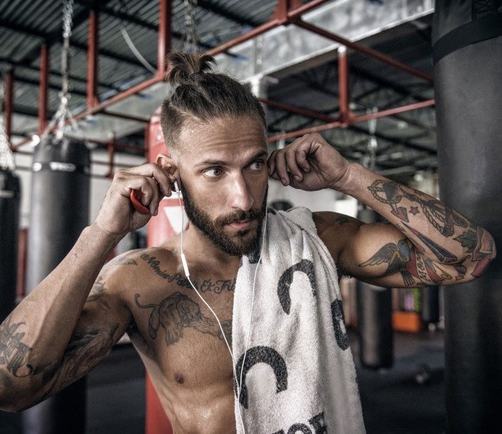 We Asked 100 Women Are You Into Guys With Man Buns Muscle