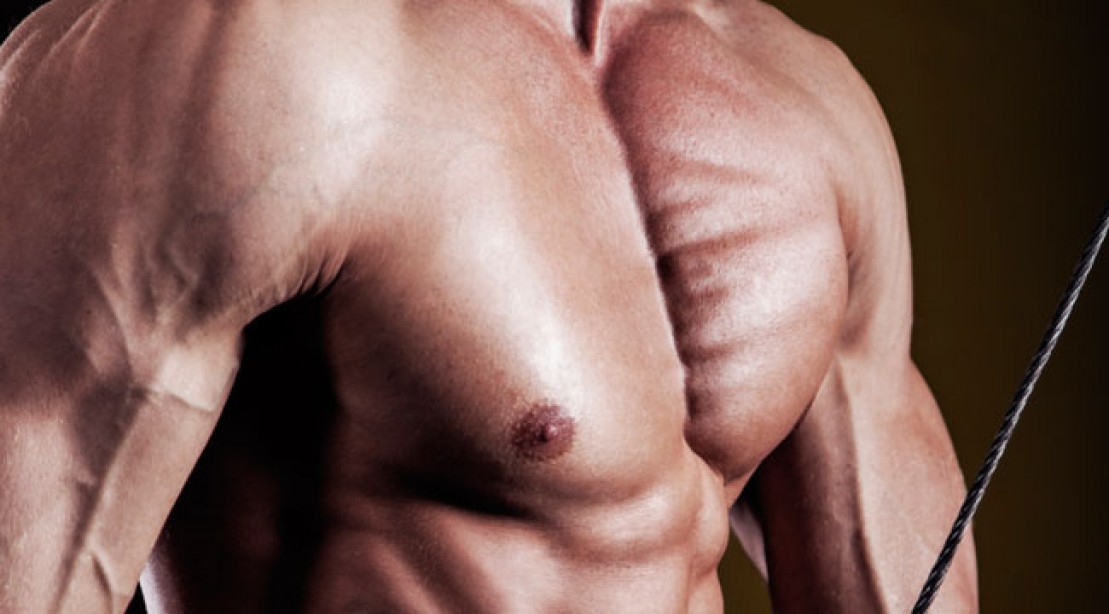Supersize su pecho con un entrenamiento súper eficiente