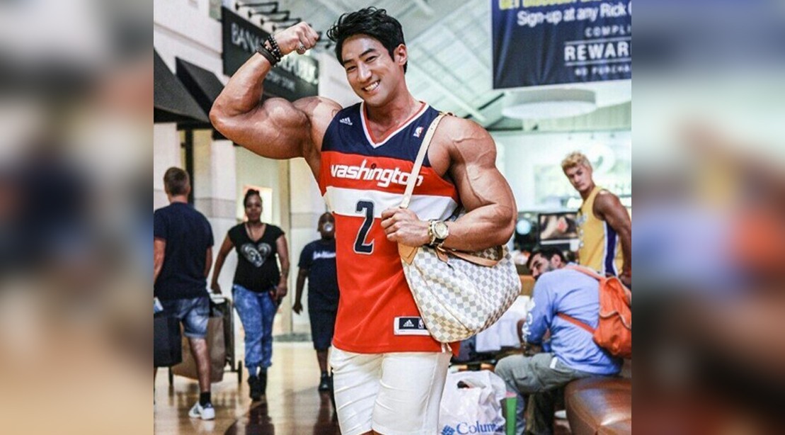 Amazing Transformation of Korean Bodybuilder Hwang Chul ...