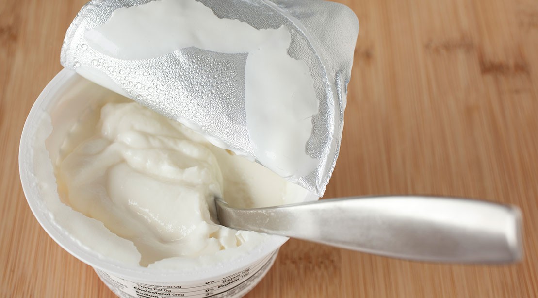1109 Greek Yogurt GettyImages 154955692