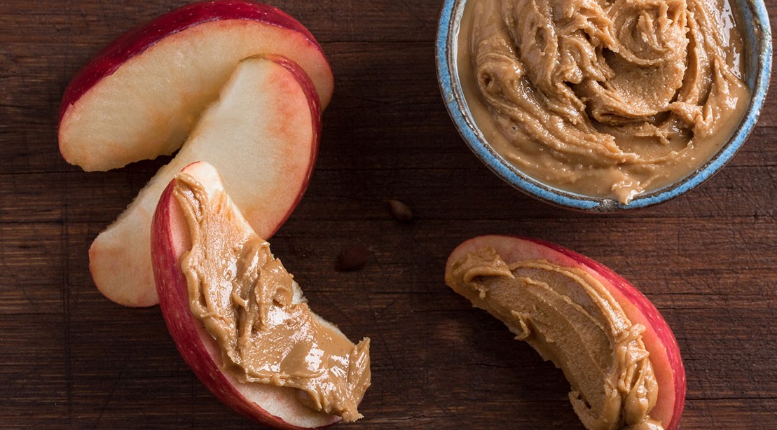 1109 Peanut Butter Apples GettyImages 961914262