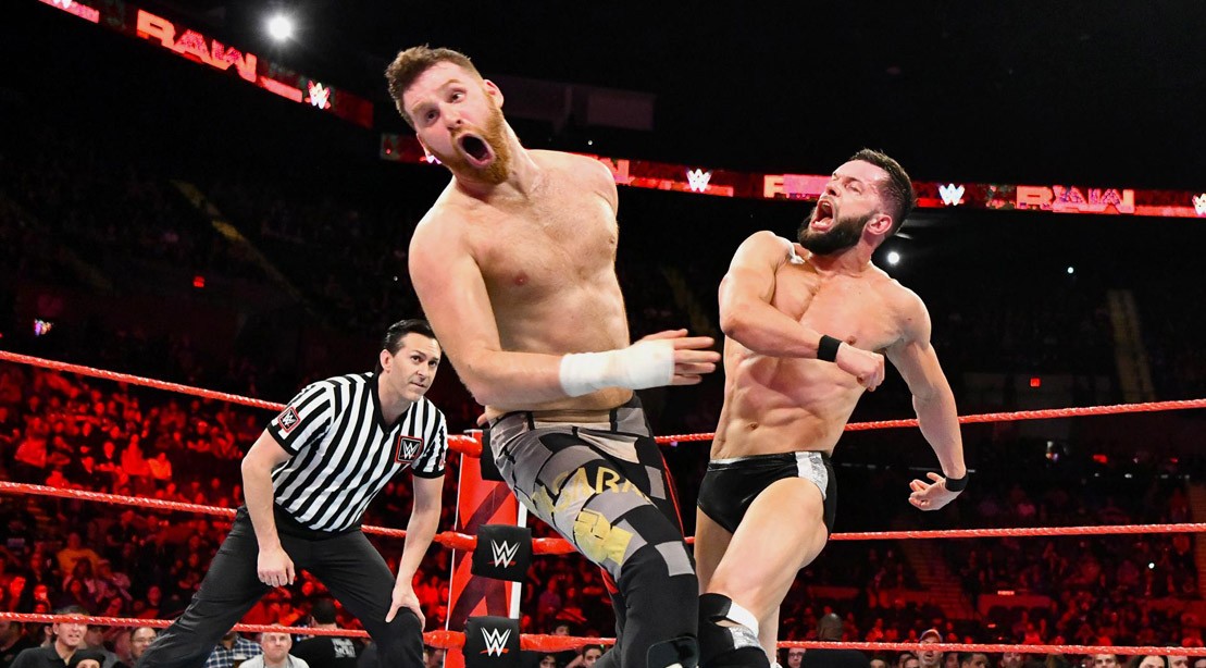  Finn Balor à WWE Raw le 7 mai 2018 "title =" Finn Balor à WWE Raw le 7 mai 2018 "/> </p>
<div class=