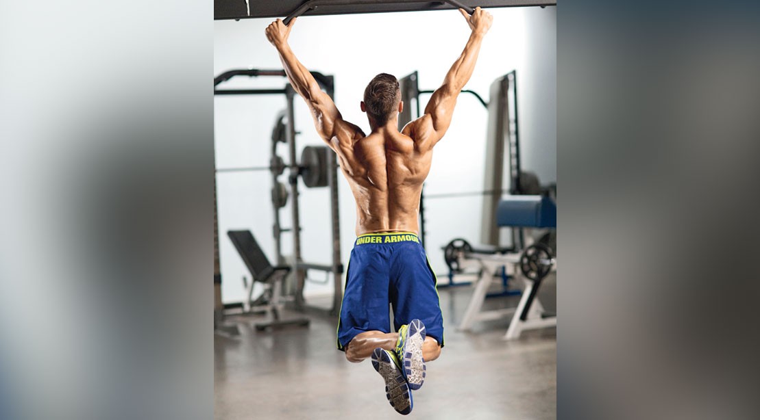 1109 hanging lat stretch pullup