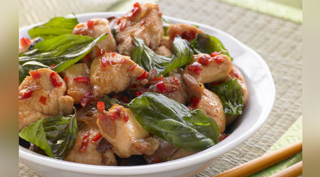 Recipe How To Make Thai Holy Basil Chicken Muscle & Fitness