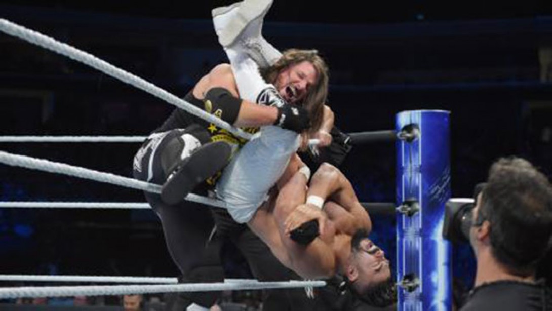 'Smackdown' Recap: Styles vs. Almas 'Smackdown' Recap: Styles vs. Almas