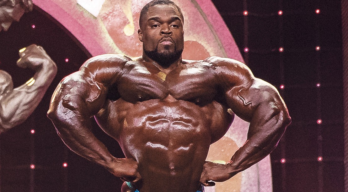 Brandon-Curry-Arnold-Posing