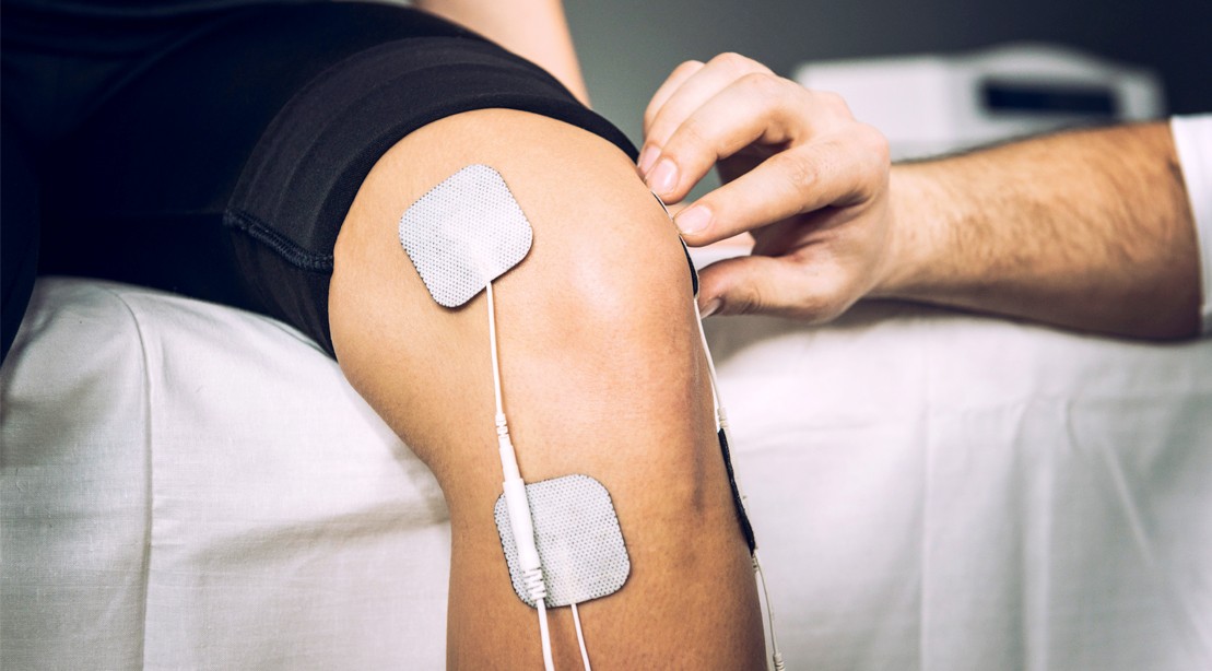 Electrical-Muscle-Stimulation-Knee