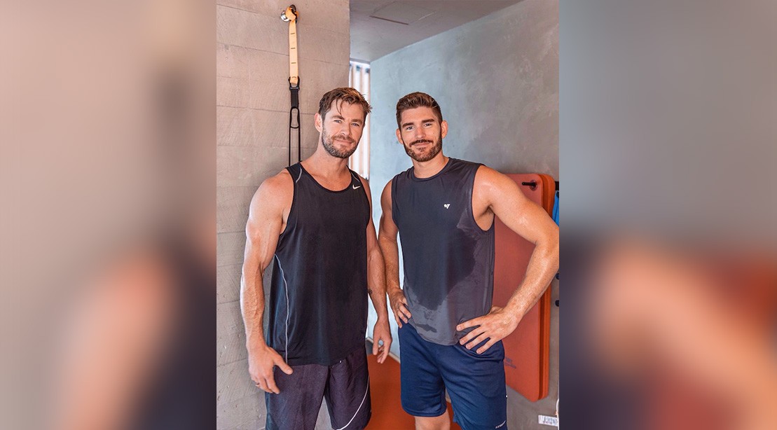 YouTuber Does Chris Hemsworth's Workout—with Thor himself! YouTuber Does Chris Hemsworth's Workout—with Thor himself!