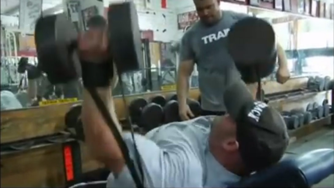 Muscle Building Exercise Tips Bring The Bands For A Bigger Bench