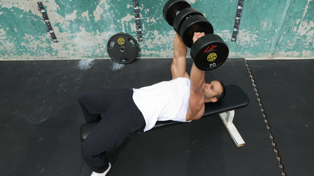 Build More Chest Muscle In Less Time Muscle Fitness