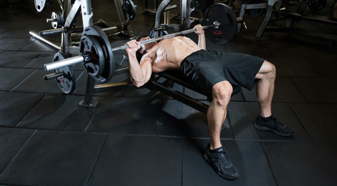 Beginner S Guide To A Better Bench Press Muscle Fitness Beginner S Guide To A Better Bench Press Muscle Fitness