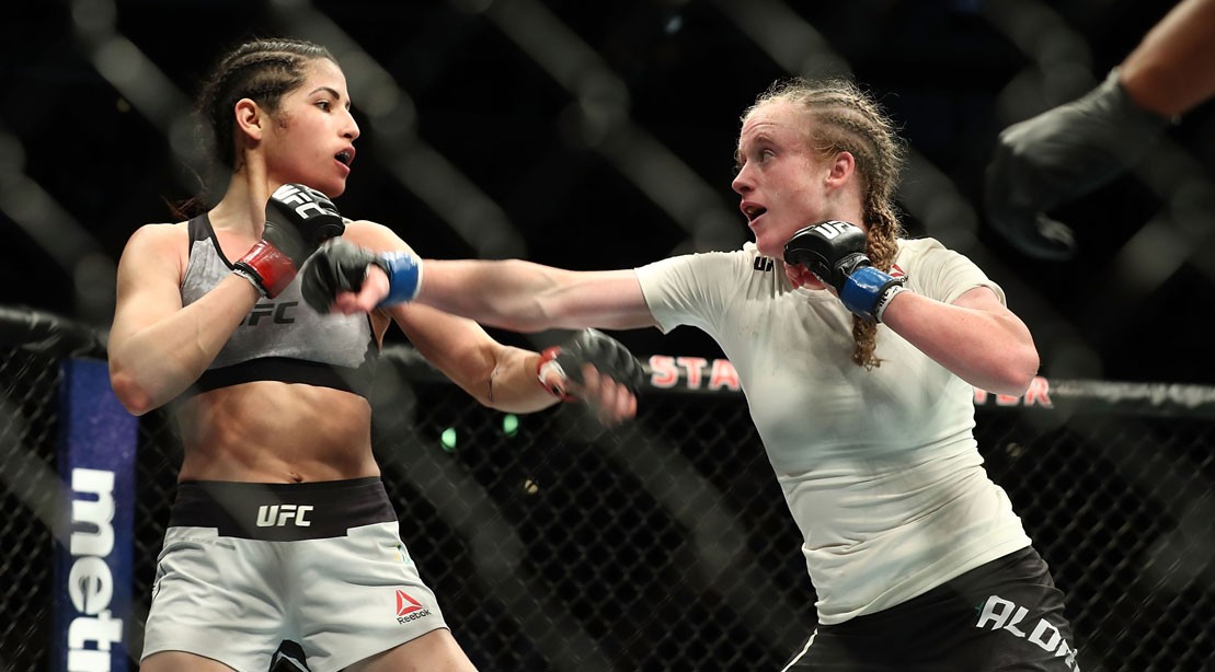 Man Unwittingly Attempts to Rob UFC Fighter Polyana Viana and Instantly Regretted It Man Unwittingly Attempts to Rob UFC Fighter Polyana Viana and Instantly Regretted It