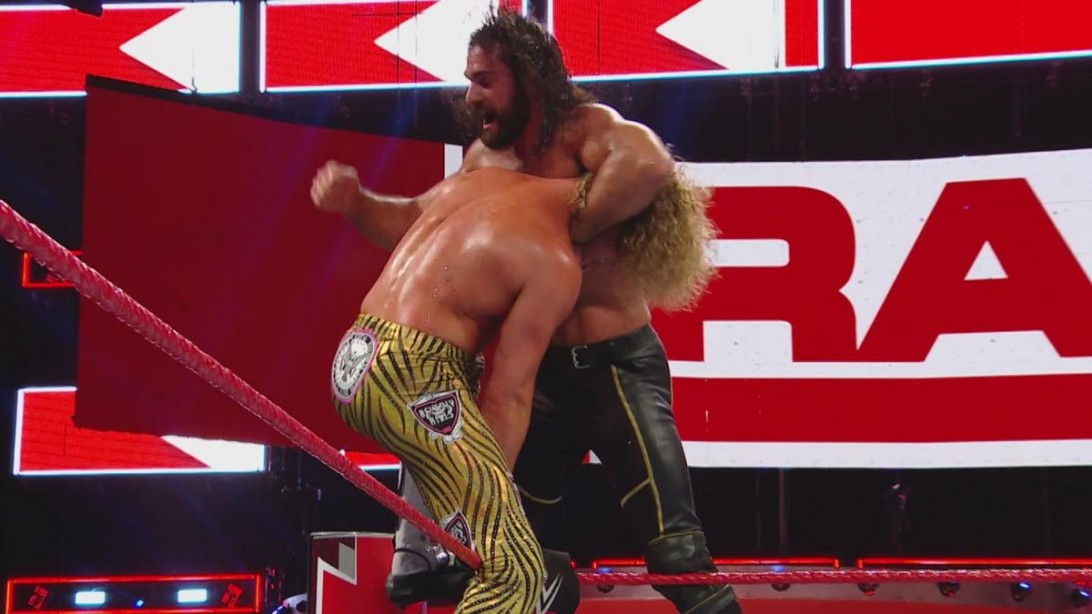 Seth Rollins and Dolph Ziggler Push Themselves to Their Limits in Brutal Intercontinental Title Bout Seth Rollins and Dolph Ziggler Push Themselves to Their Limits in Brutal Intercontinental Title Bout