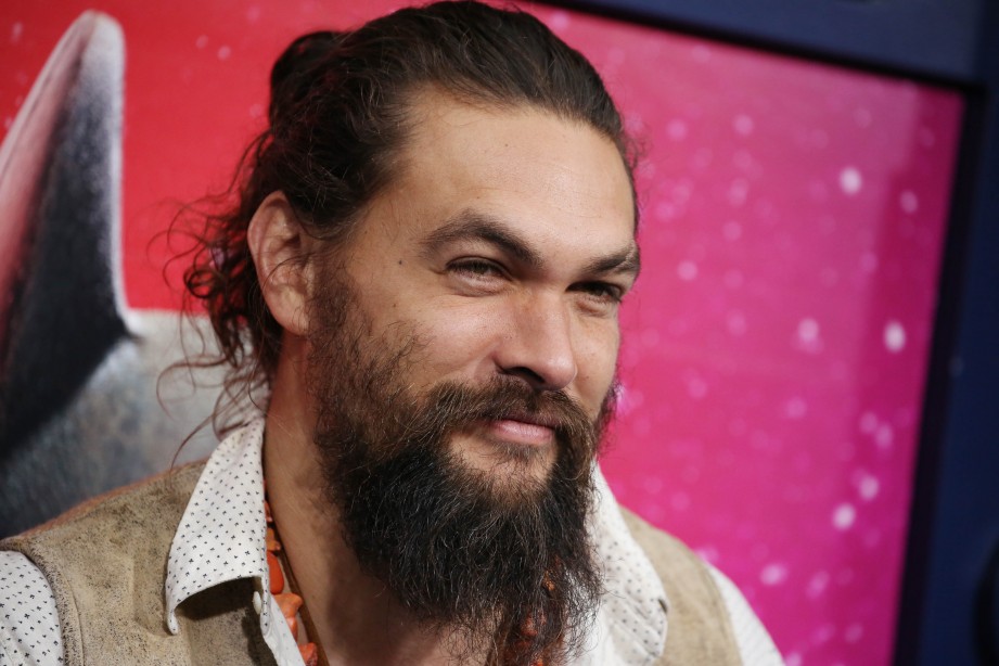 Jason Momoa Gets Stuck in an Elevator for 2 Hours! Jason Momoa Gets Stuck in an Elevator for 2 Hours!