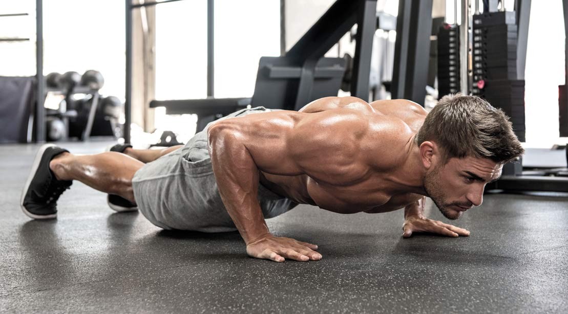 triceps-pushup-lean-muscular.jpg (1109Ã614)