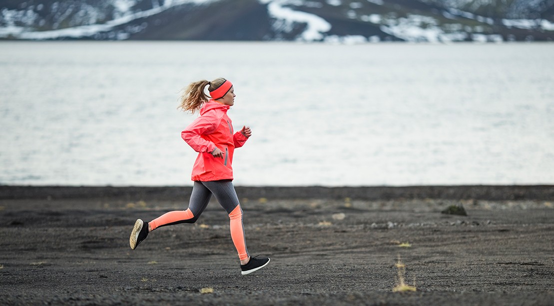 5 Winter Running Essentials 2017/2018 Muscle & Fitness