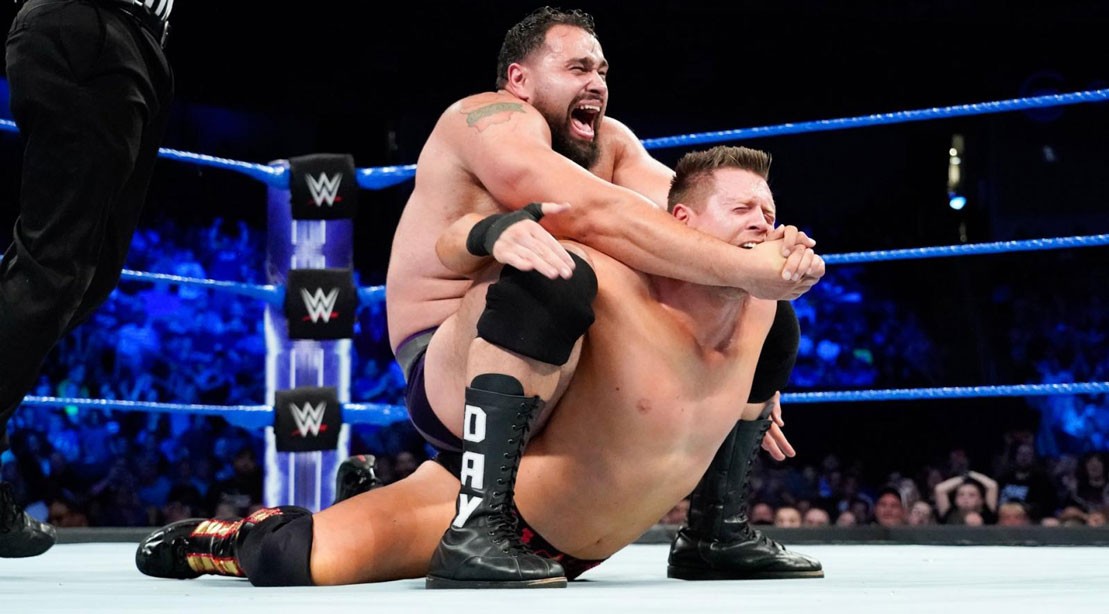'Smackdown' Recap: Daniel Bryan, The Miz, Rusev and More Compete in a Grueling Gauntlet Match & Smackdown & # 039; Récapitulatif: Daniel Bryan, le Miz, Rusev et plus de rivaliser dans un match Gauntlet épuisant