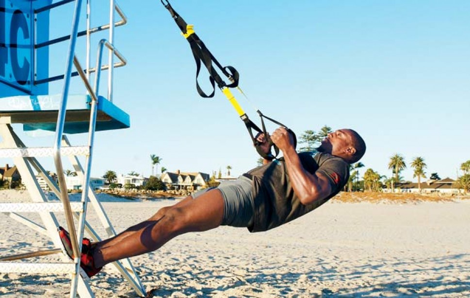 Work Your Lats Like Never Before With the Inverted Row Muscle & Fitness