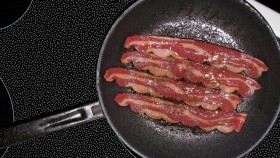 5 ways cook turkey bacon